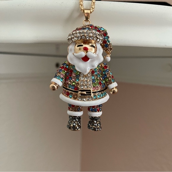 NWT Santa Claus Multi Color Rhinestone Pendant Necklace With Gold Chain - Picture 8 of 8
